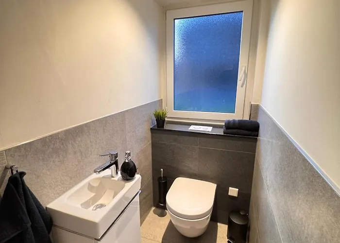 Exklusive Mit Schoenem Garten Und Blick Ins Gruene Апартаменты Гютерсло